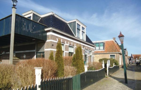 Отель One-Bedroom Apartment with Sea View in Hindeloopen  Хинделопен
